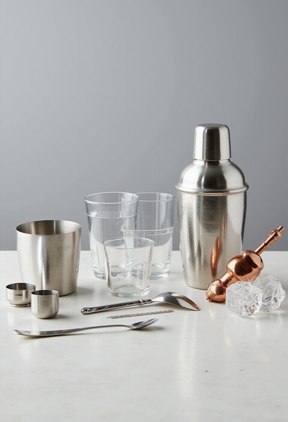 essential bartending presentation tools